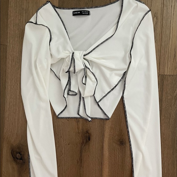 TIE FRONT CONTRAST STITCHING LONG SLEEVE - Picture 2 of 4